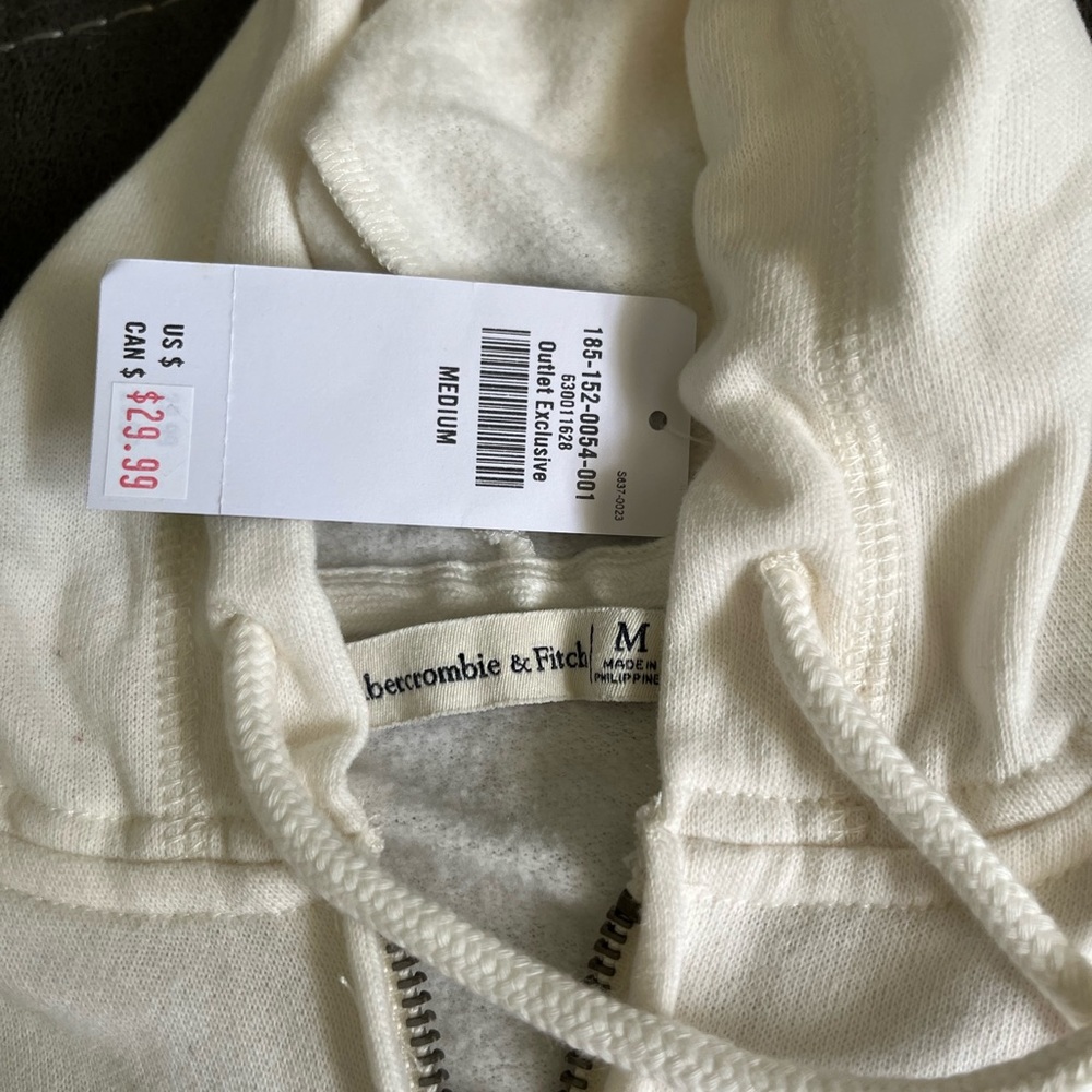 White zip up jacket